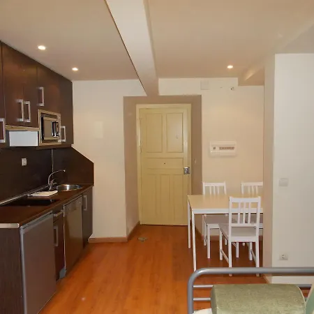 Codallos アパート *